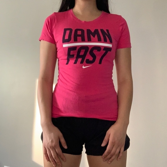 NIKE woman’s size small gym T-shirt - Picture 1 of 10